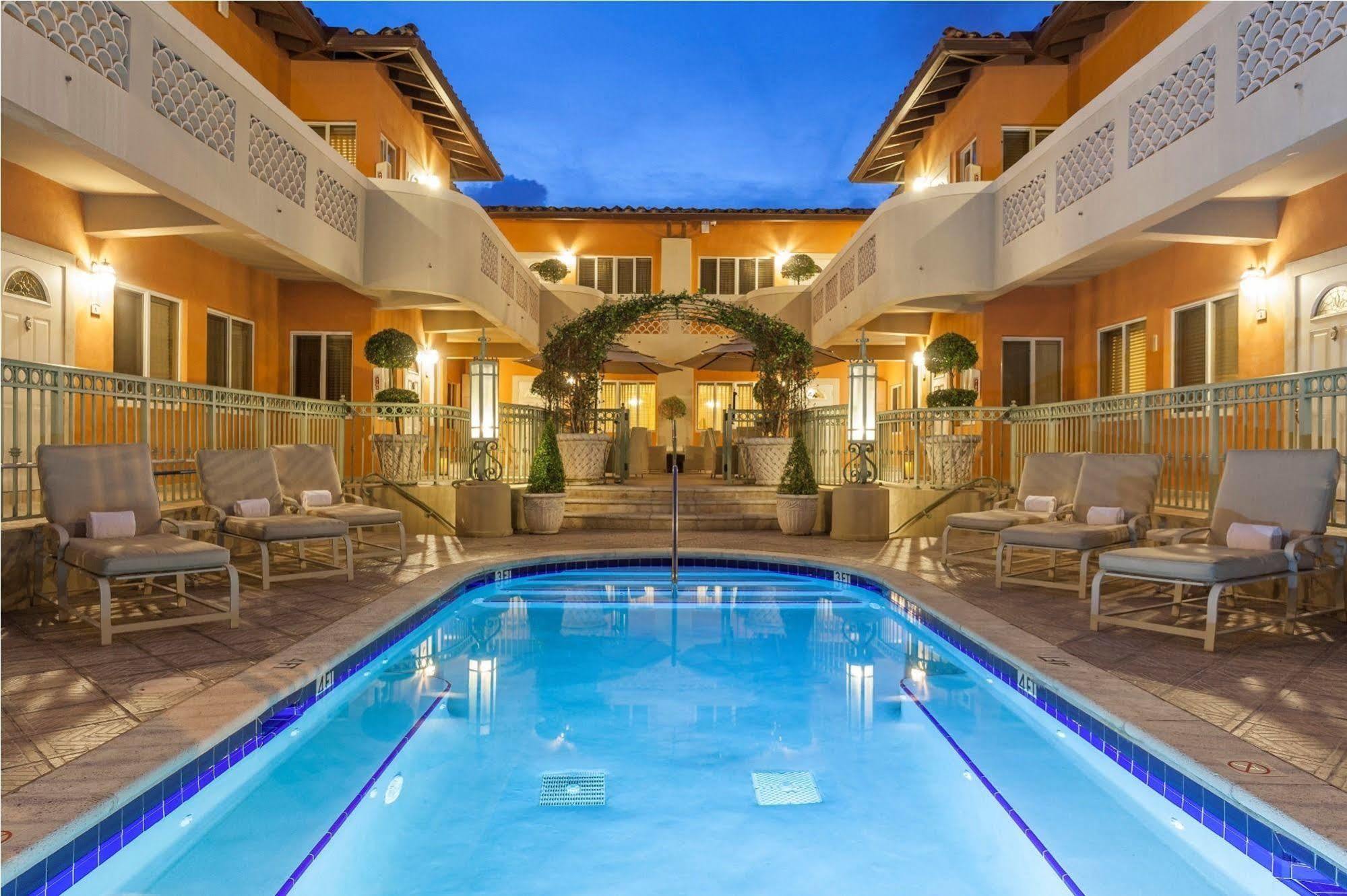 Sun Harbour Boutique Hotel Bal Harbour Exteriér fotografie